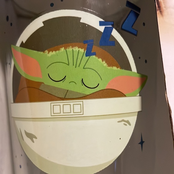 Star Wars Grogu & The MANDALORIAN glass tumblers NIB Disney 16oz each - Picture 8 of 8